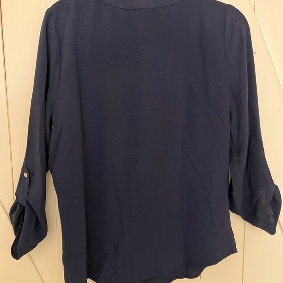 Adrienne Vittadini Navy Blue Blouse with gold buttons. Size Small - Picture 4 of 5